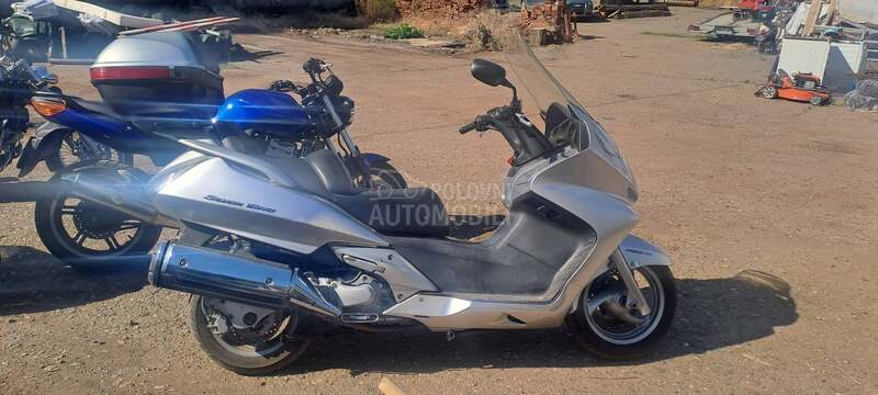 Piaggio beverly 500