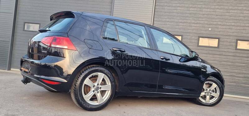 Volkswagen Golf 7 1.6 TDI HIGHLINE