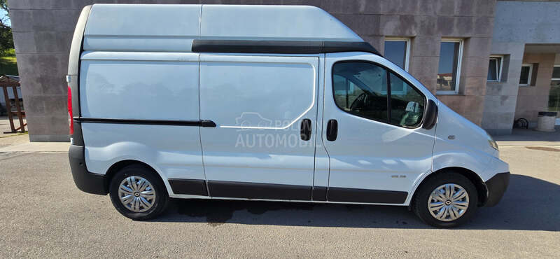 Renault Trafic Produžen povišen