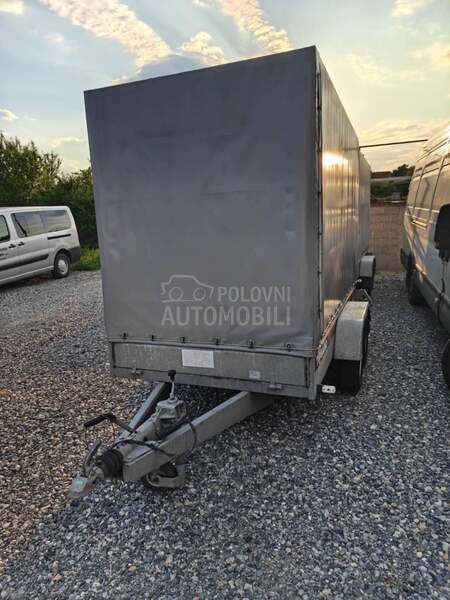 Trigano 2C300