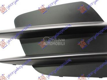 RESETKA PREDNJEG BRANIKA UNUTR za Mercedes Benz C Klasa od 2018. do 2021. god.