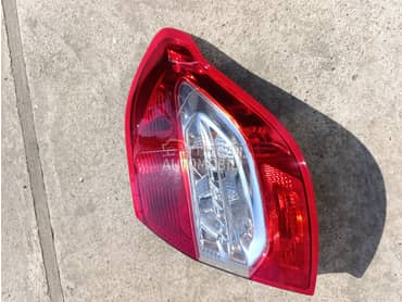 stop lampa desna za Citroen C4 od 2011. do 2016. god.