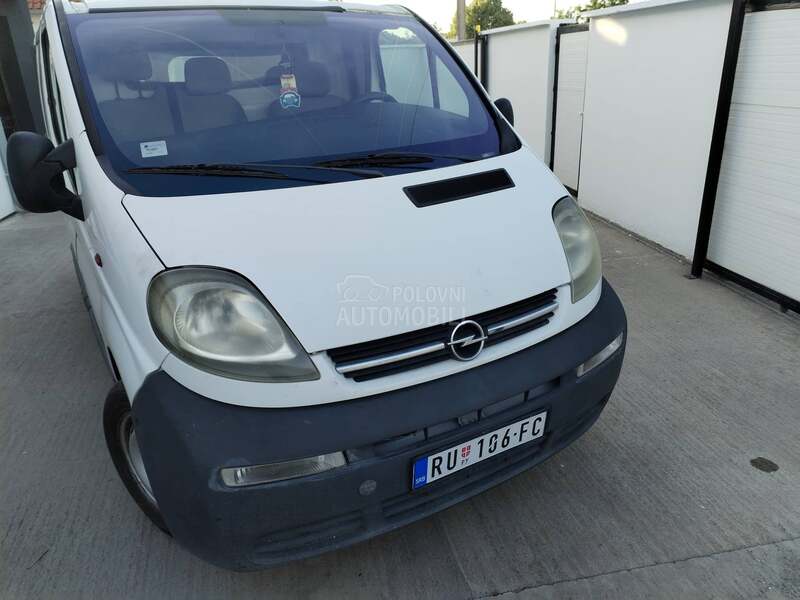 Opel Vivaro 