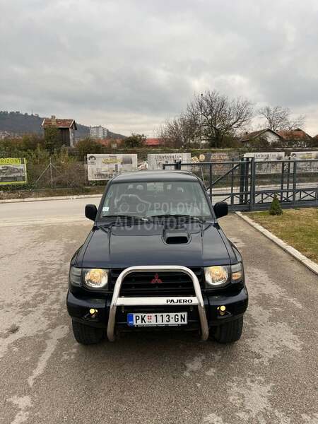 Mitsubishi Pajero 