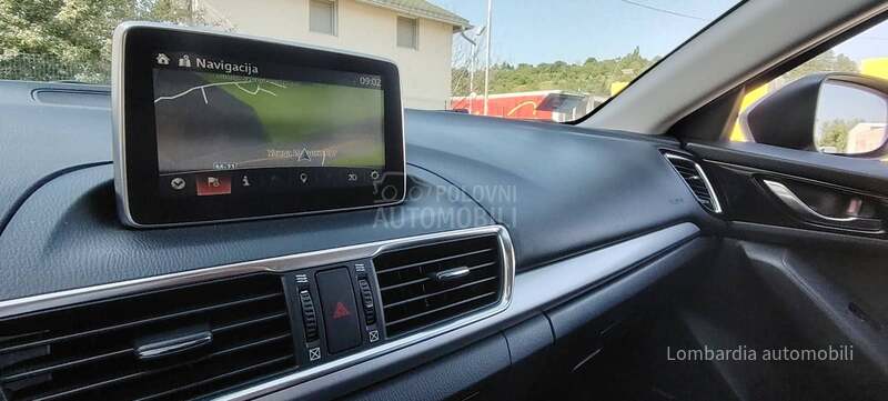 Mazda 3 2.2 skyactiv