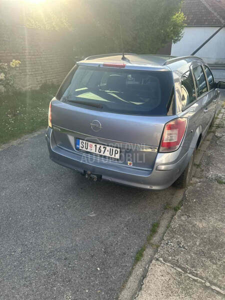 Opel Astra H 1.6