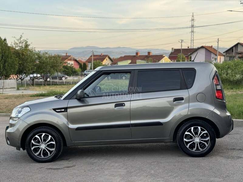 Kia Soul 1.6i