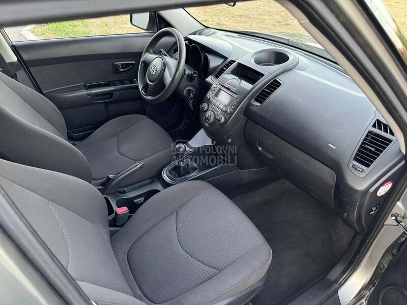 Kia Soul 1.6i