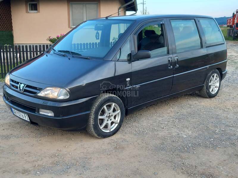 Peugeot 806 