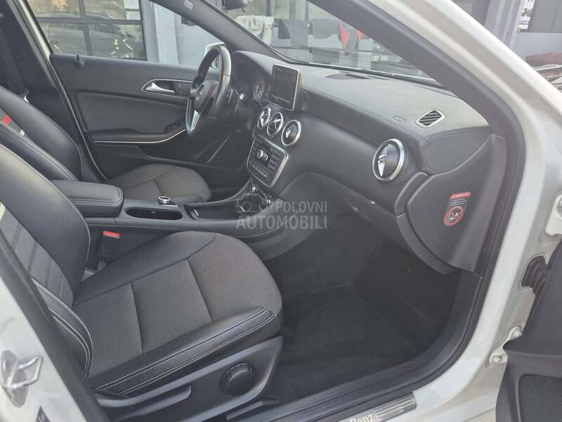 Mercedes Benz A 180 