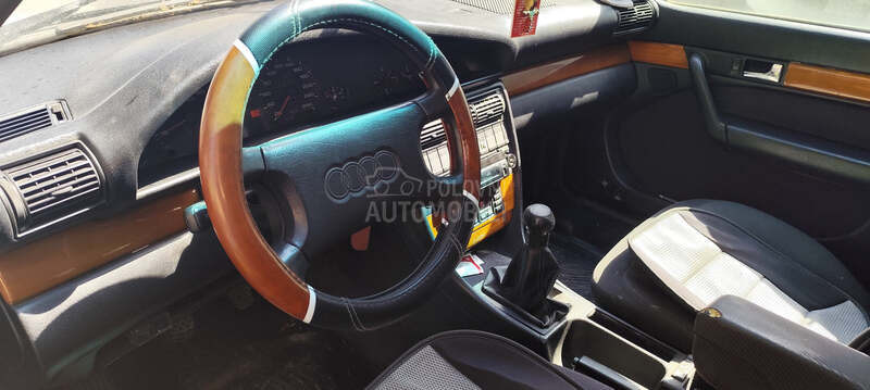 Audi 100 C4