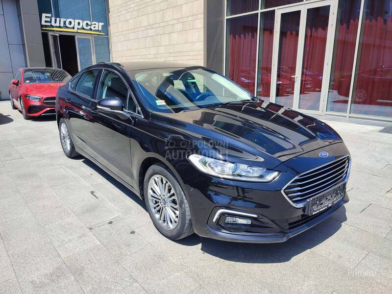 Ford Mondeo HEV 2.0 Titanium