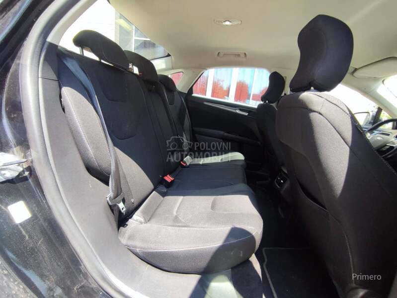 Ford Mondeo HEV 2.0 Titanium
