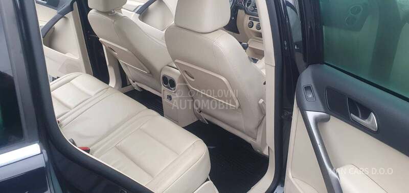 Volkswagen Tiguan HIGHLINE 4Motion
