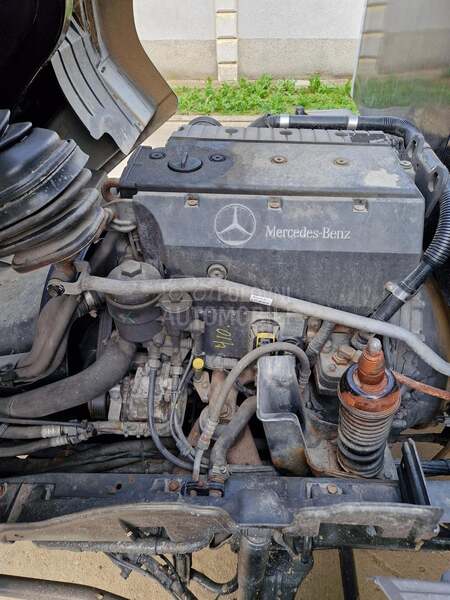 Mercedes Benz Atego 818 sanduk 5.20
