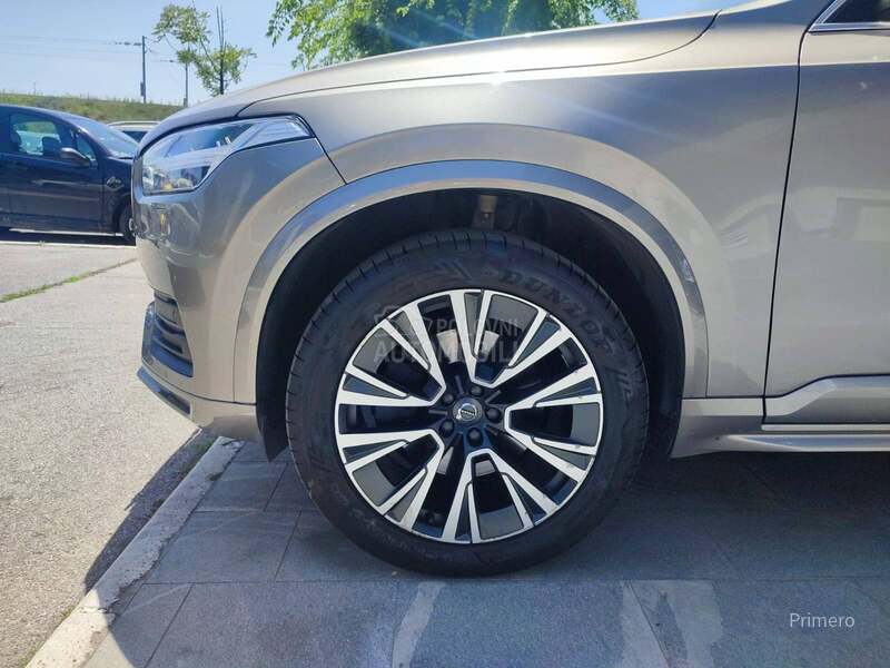 Volvo XC90 2.0  Momentum Pro