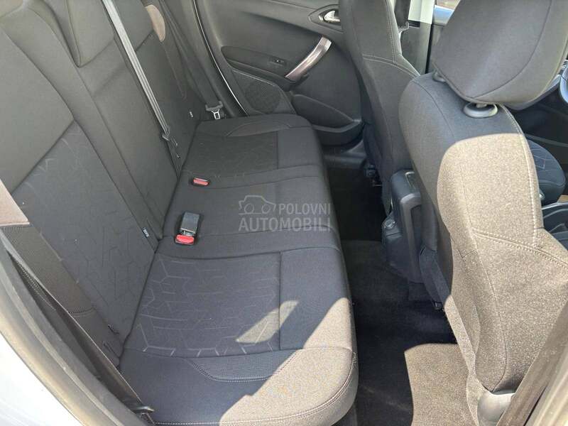 Peugeot 2008 1.4hdi allure