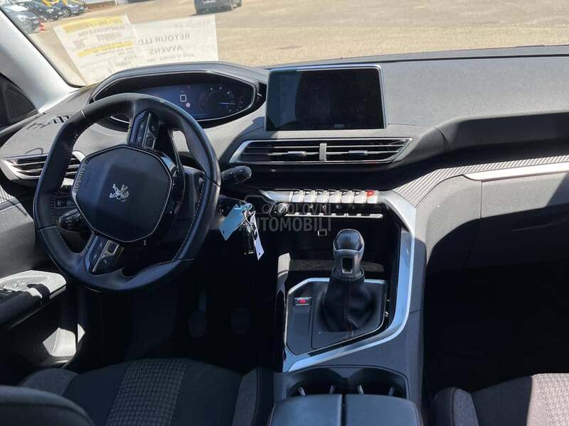 Peugeot 3008 1.5 BLUEHDI