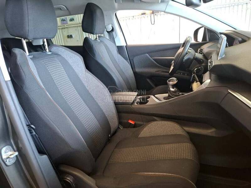 Peugeot 3008 1.5 BLUEHDI