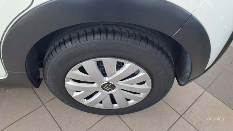 Citroen C3 1.2 PURE NAV LED USB
