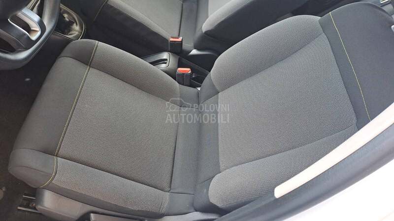 Citroen C3 1.2 PURE NAV LED USB
