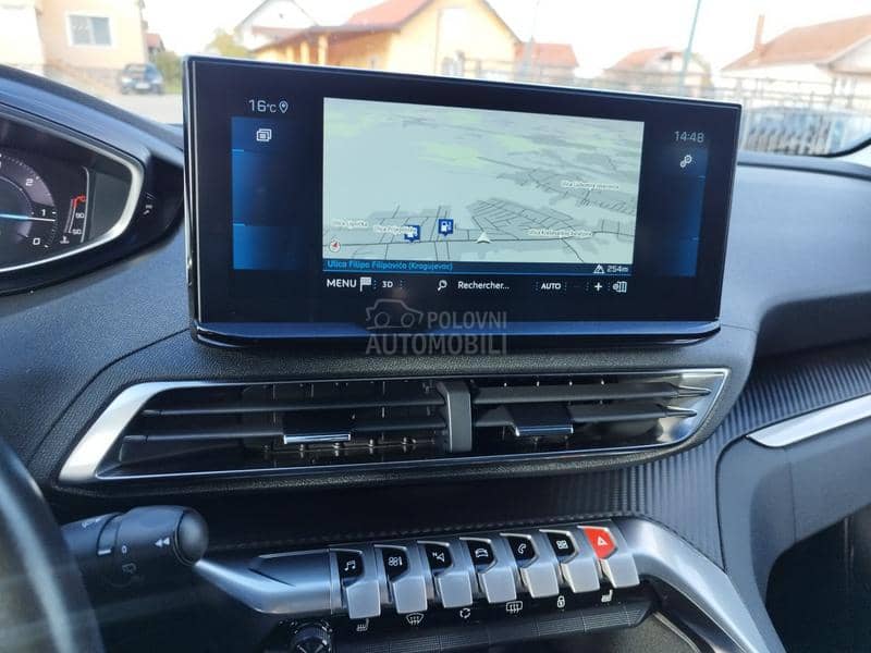 Peugeot 3008 1.5 BLUEHDI