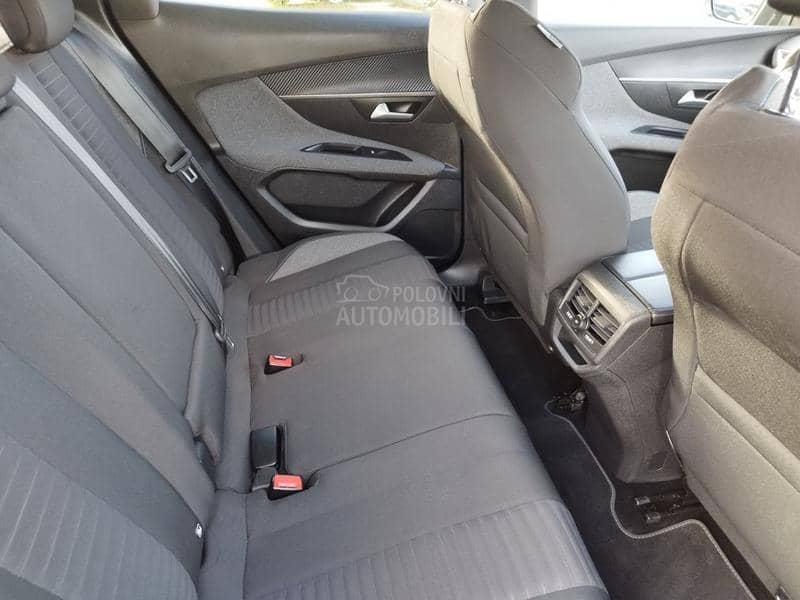 Peugeot 3008 1.5 BLUEHDI