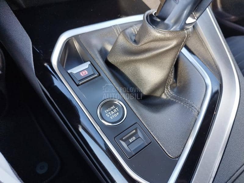 Peugeot 3008 1.5 BLUEHDI