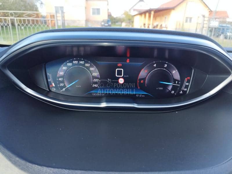 Peugeot 3008 1.5 BLUEHDI