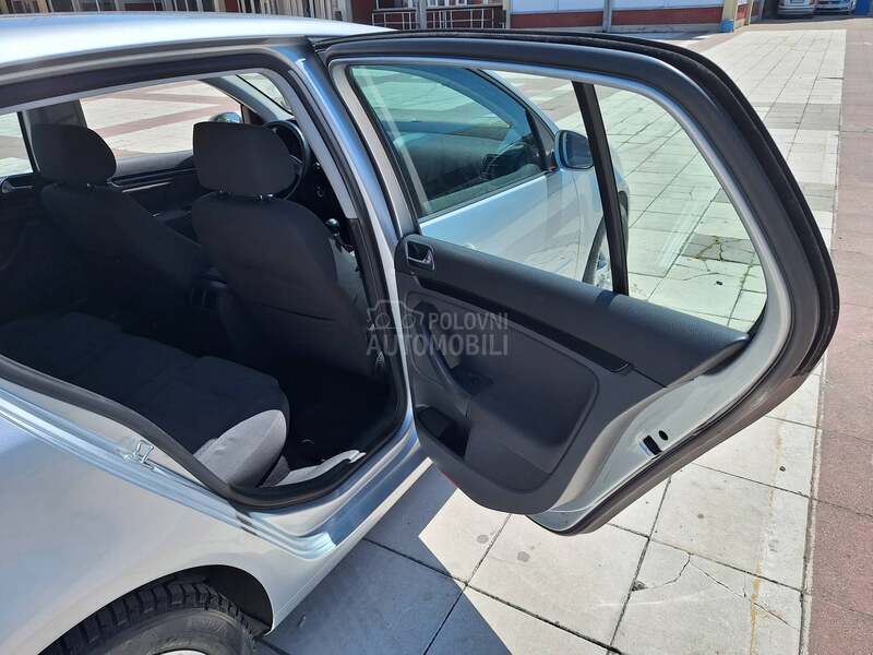 Volkswagen Golf 5 1.4 gt sport
