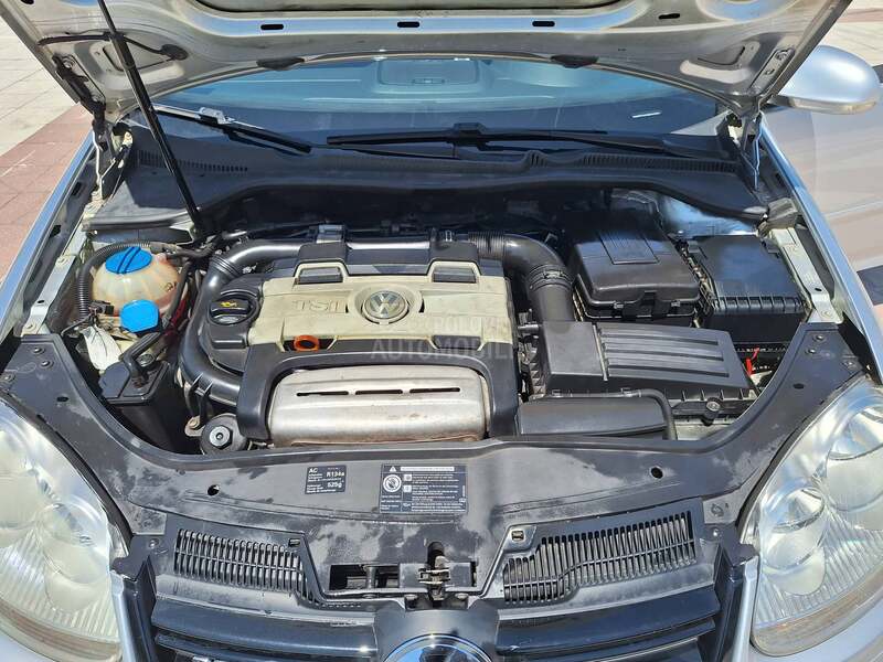 Volkswagen Golf 5 1.4 gt sport