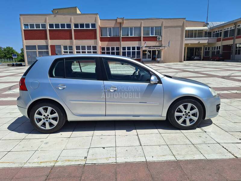 Volkswagen Golf 5 1.4 gt sport