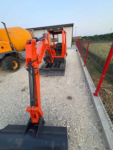Kubota KH 90