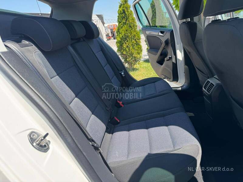Volkswagen Golf 6 2.0TDI  HIGHLINE
