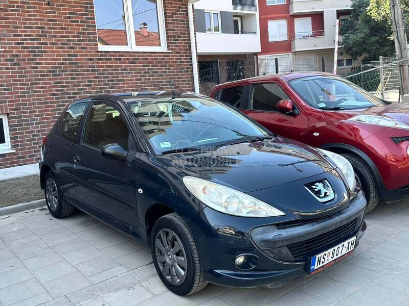 Peugeot 206 plus 1.1