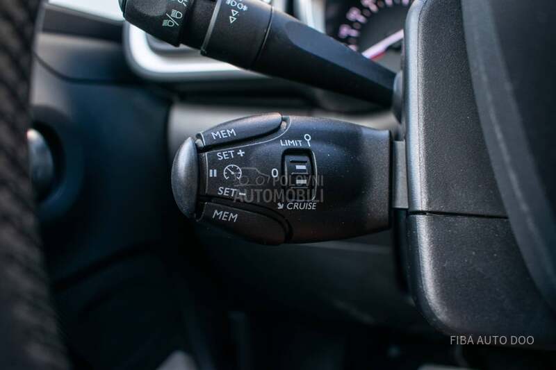 Citroen C3 1.2Turbo AUT0MATIK