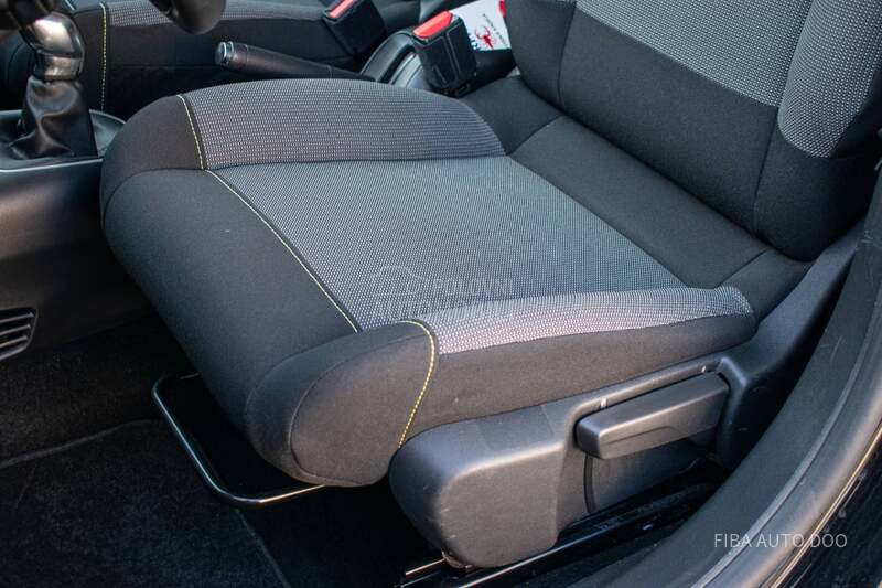 Citroen C3 1.2Turbo AUT0MATIK