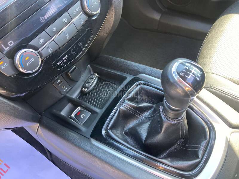 Nissan X-Trail 1.6 dCi Pano Na.vi