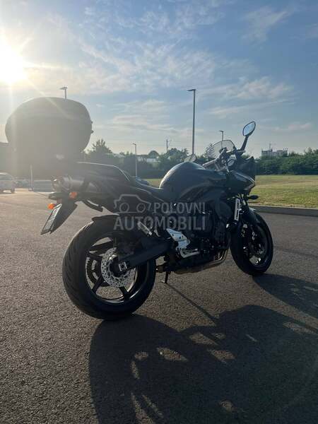 Yamaha FZ6 Fazer S2