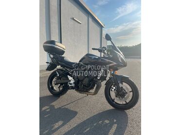 Yamaha FZ6 Fazer S2