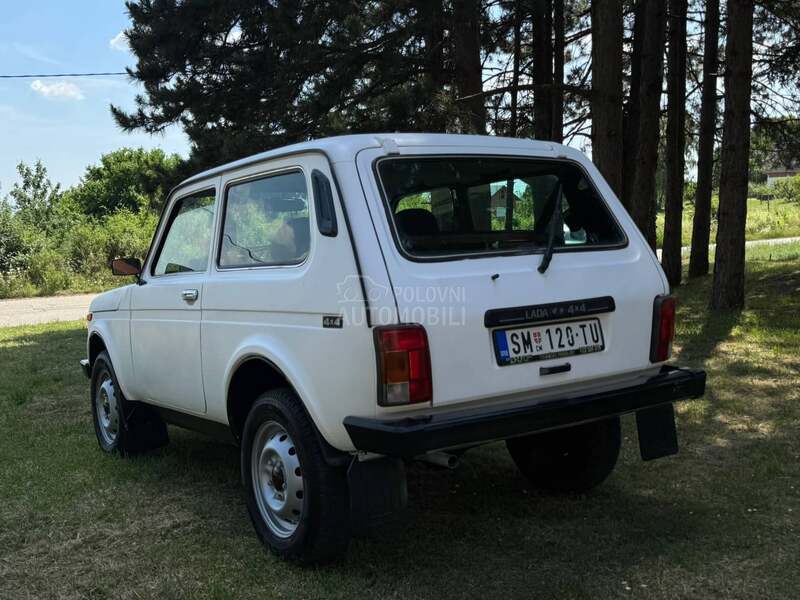 Lada Niva 1.7i raptor