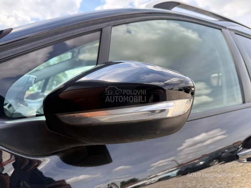 Peugeot 2008 1.2 AUT B.ENZ ALLURE
