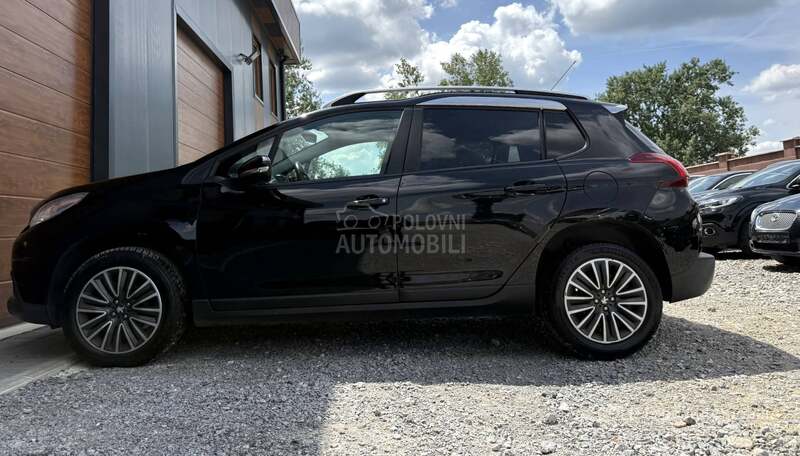 Peugeot 2008 1.2 AUT B.ENZ ALLURE