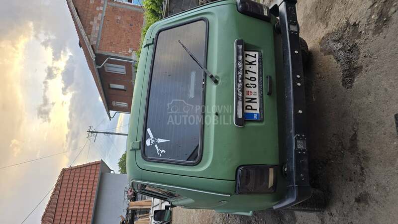 Lada Niva 