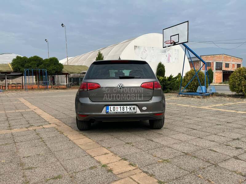 Volkswagen Golf 7 
