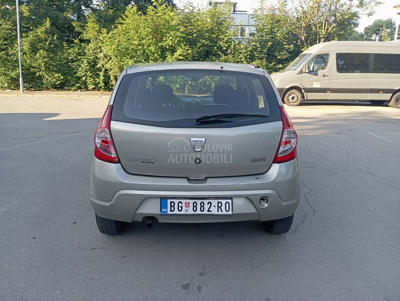 Dacia Sandero 