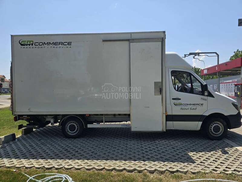 Mercedes Benz Sprinter 