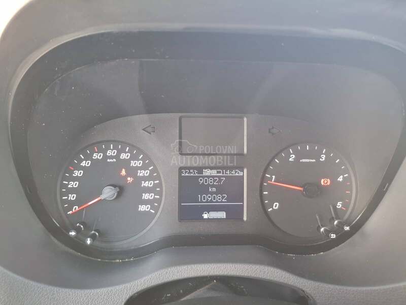 Mercedes Benz Sprinter 516 CDI 4x2 L3H3