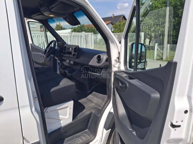 Mercedes Benz Sprinter 516 CDI 4x2 L3H3
