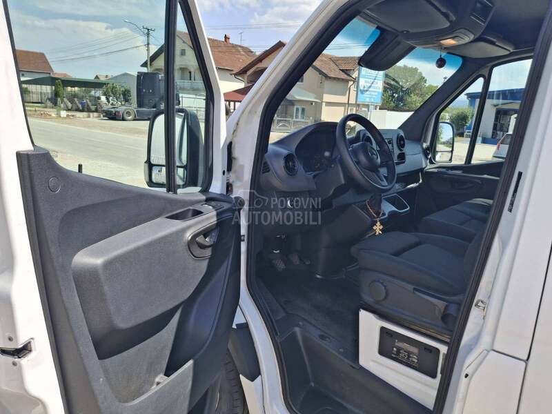 Mercedes Benz Sprinter 516 CDI 4x2 L3H3